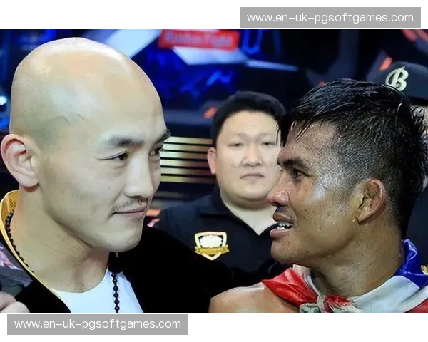 巅峰对决：当“战神”托比遇上“泰拳王子”播求，一场不朽的传奇激战